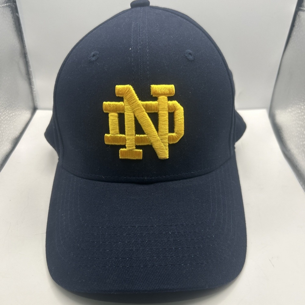 Notre Dame Fighting Irish‎ NCAA Baseball Cap Navy Blue Size M Licensed
